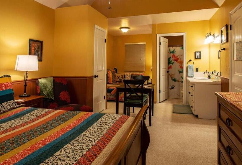 Семейное Студио, 2 Cranes Inn   Zion