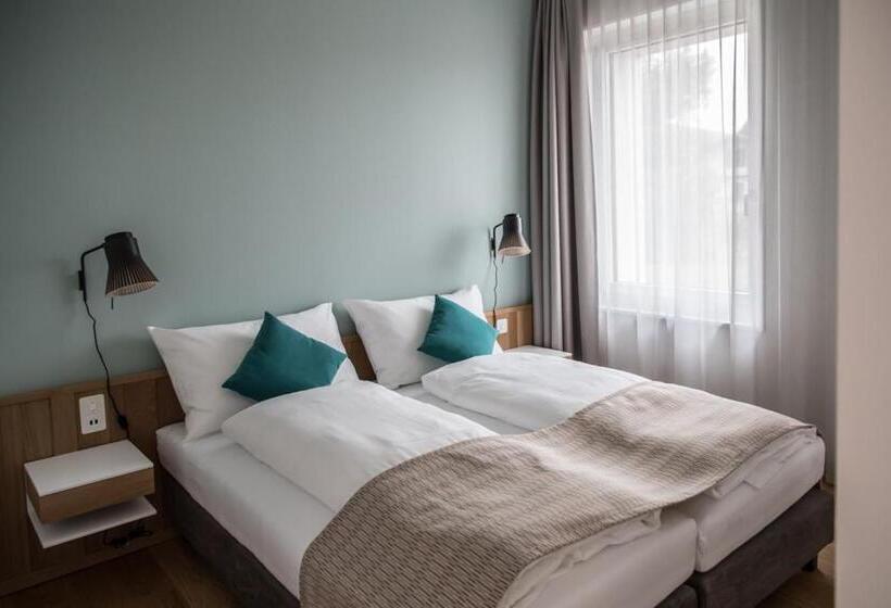 استودیوی استاندارد, Aparthotel Luzern West