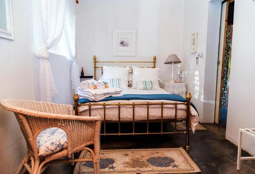 Семейный Номер, Kalahari Camelthorn Guesthouse And Camping