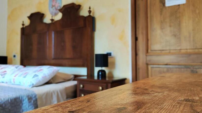Номер Стандарт, Rovere Dalla Riva