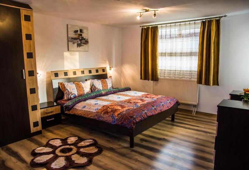 اتاق لوکس, Pensiunea Silvanka