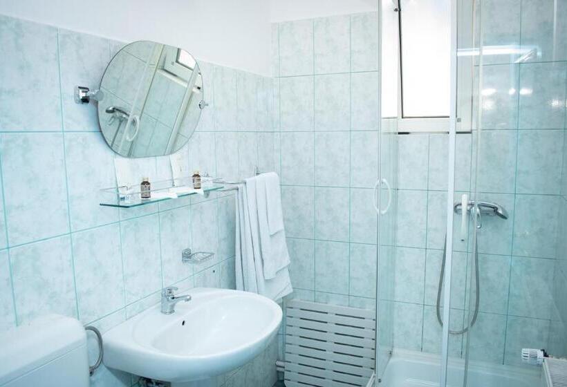 Номер Стандарт Индивидуальный, Motel Via Targu Mures