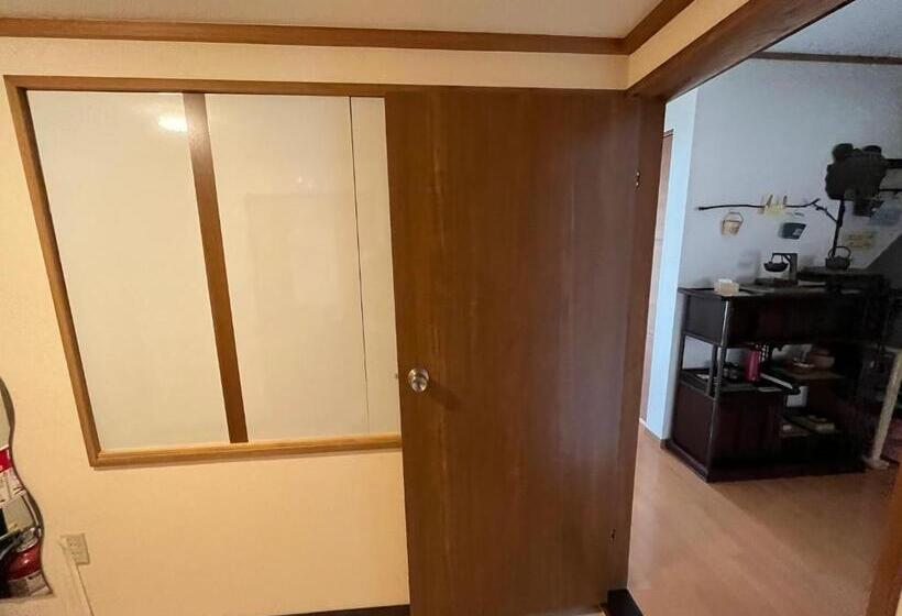 اتاق استاندارد سه تخته با سرویس بهداشتی مشترک, Guesthouse Mame庵