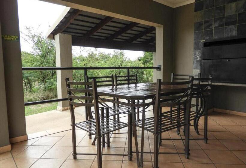 Шале 1 Спальня, Monateng Safari Lodge
