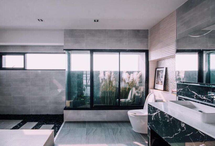 Family Suite, The Living Hotel Samutprakan