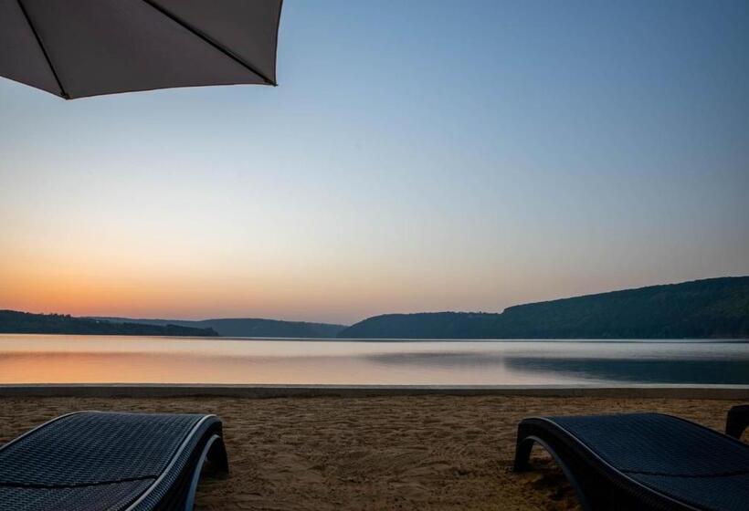 آپارتمان لوکس 1 خوابه, шале рутенія   Chalet Rutenia Apartments