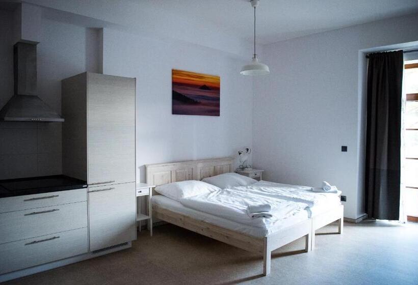 Family Suite, Dvůr Perlová Voda