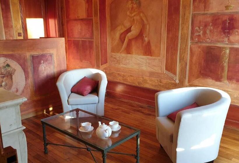 Люкс Вид на Сад, La Villa Des Arts
