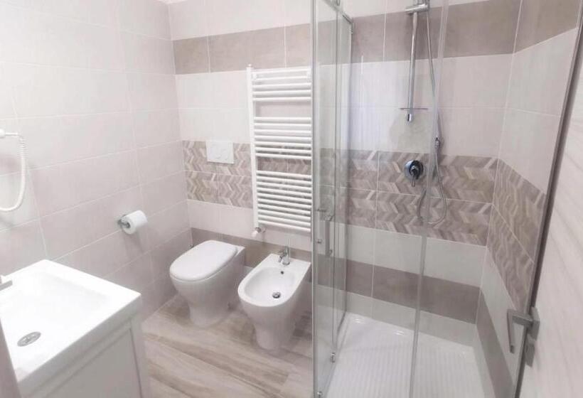 Номер Стандарт, B&b I Pini