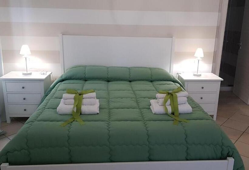 Номер Стандарт, B&b I Pini