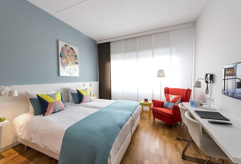 Номер Комфорт, Westcord Hotel Delft