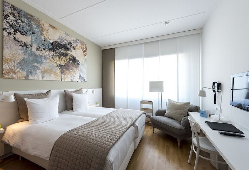 Номер Комфорт, Westcord Hotel Delft