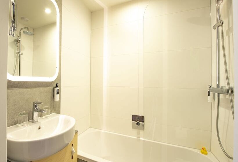 패밀리 룸, Westcord Hotel Delft