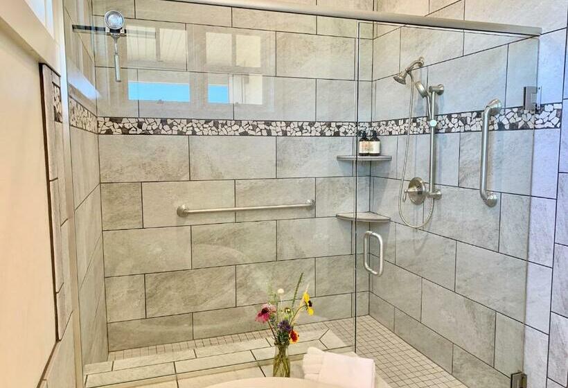 Стандартный Номер Кровать Кинг, Annie S Place Bed & Breakfast