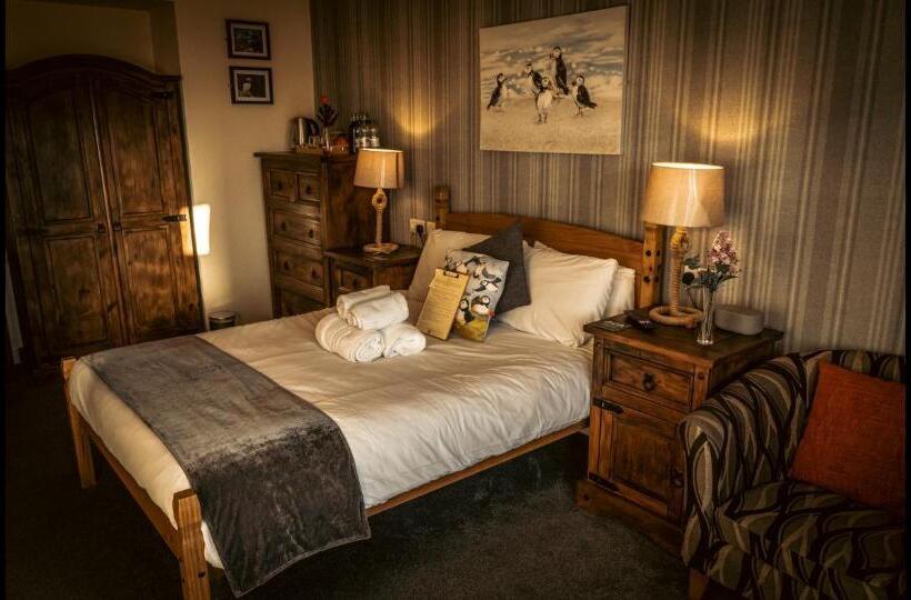 Семейный Номер Deluxe, Ensuite Bed And Breakfast Rooms At The Ring Pub