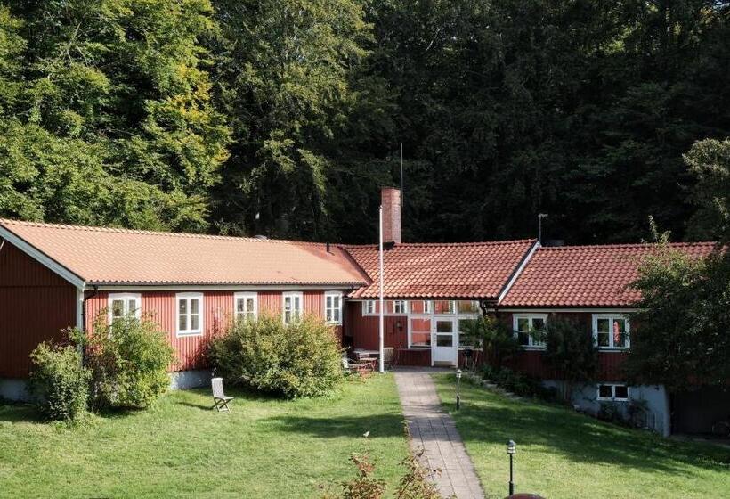 Четырехместный номер эконом класса с общей ванной комнатой, Stocklycke Omberg
