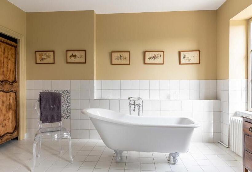 디럭스 스위트, Château De Charmeil  Vichy Chambres D Hôtes