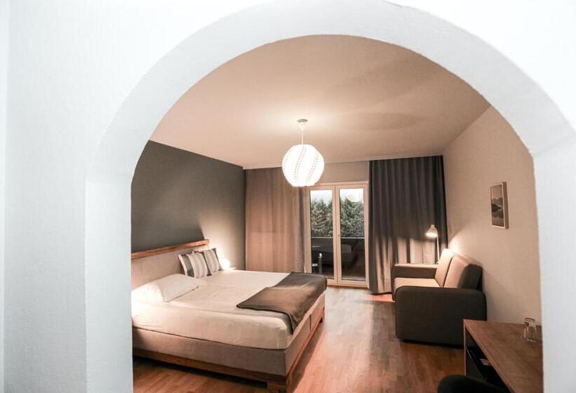 Номер Стандарт, Der Schumi Landgasthof