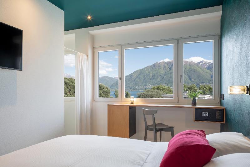 Номер Стандарт Индивидуальный, Riva Rooms & Studios   Check In 24hr