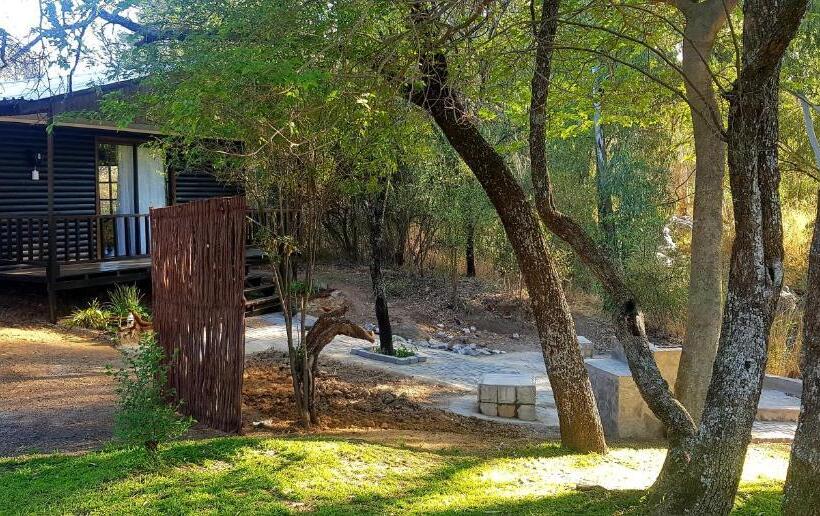 Бунгало Стандарт, River Rock Lodge