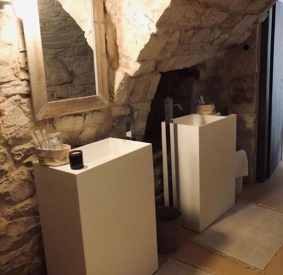Люкс Deluxe Кровать Кинг, Augusta Trulli Resort