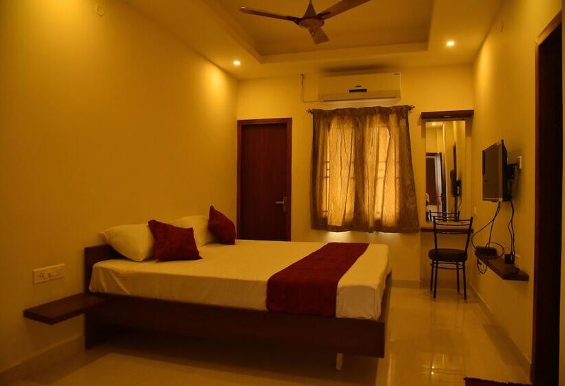 Номер Deluxe, Home Stay @ Kommiya Inn