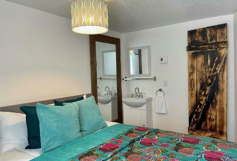 Номер Deluxe Кровать Кинг, Jaune Hôtel Boutique