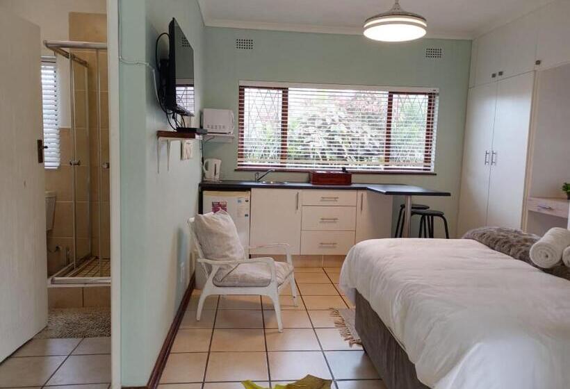اتاق استاندارد, Nonisands Guesthouse