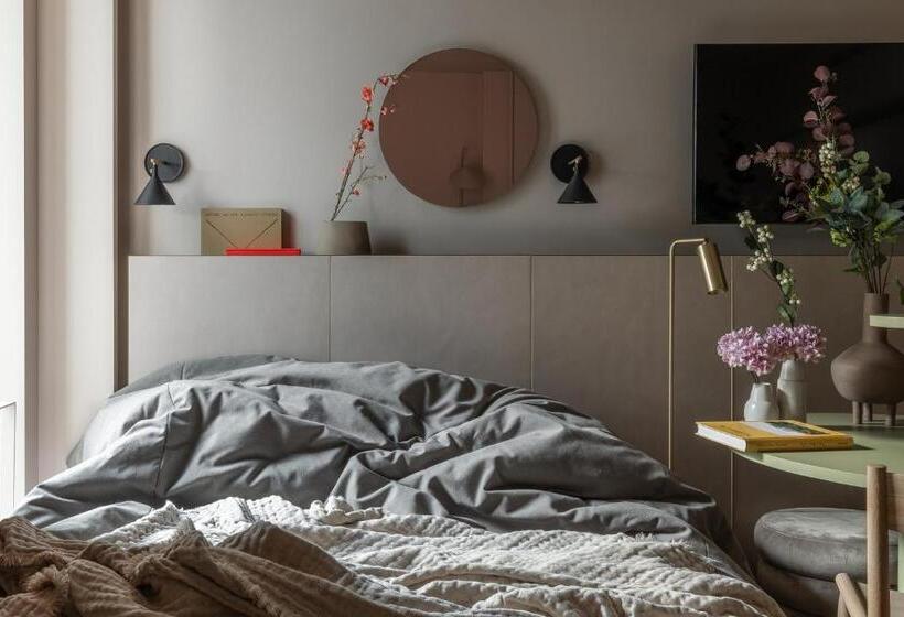 Студия Стандарт, Buckle Street Studios By Locke, Aldgate
