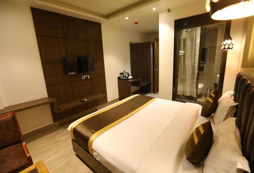 Стандартный Номер Кровать Кинг, D Silverleaf