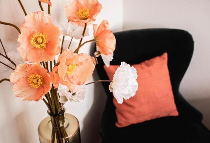 اتاق لوکس, Herbarium Boutique