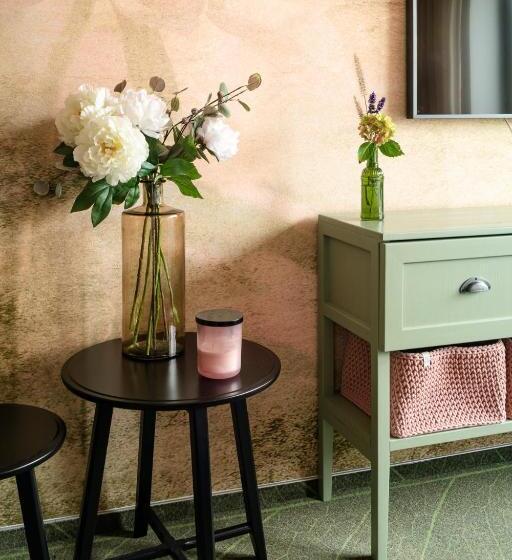 اتاق لوکس, Herbarium Boutique