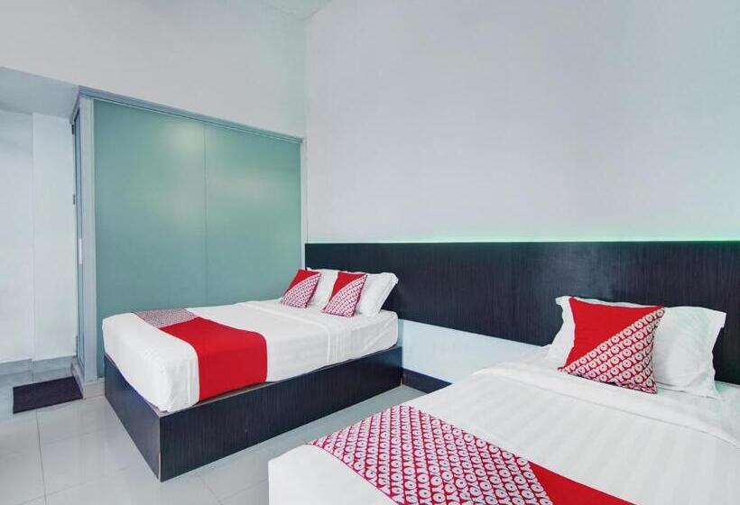 家庭套房, Oyo 90419 Azzahra Homestay Syariah
