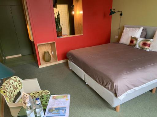 اتاق لوکس, Stadshotel Steegoversloot