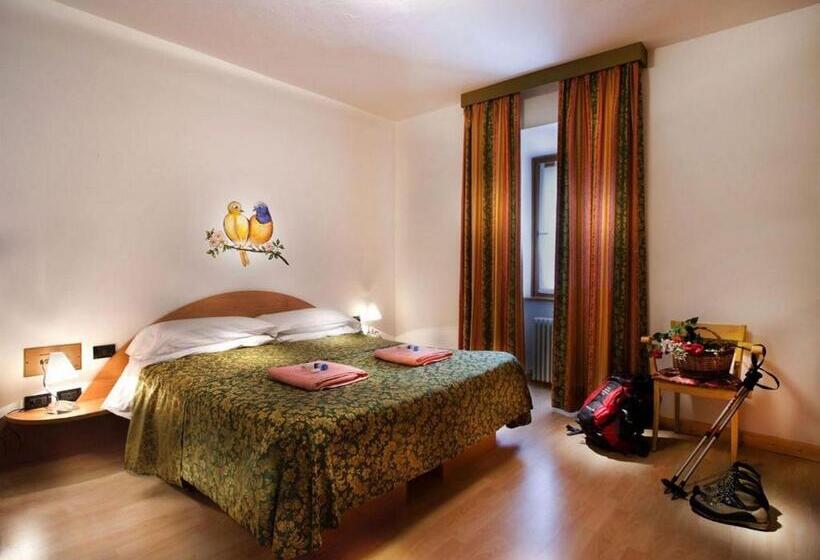 스탠다드 룸, Grand Hotel Rabbi