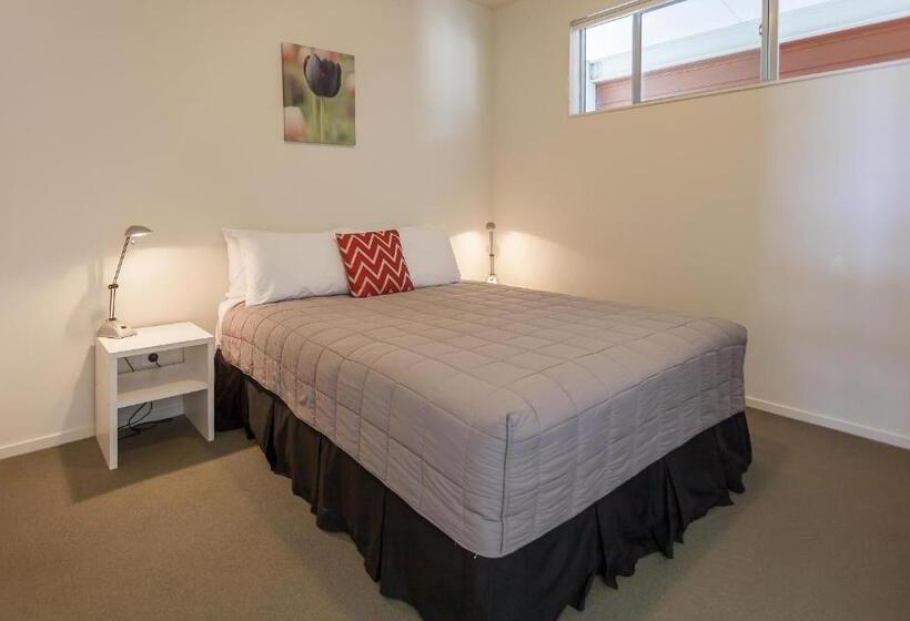 Апартаменты 1 Спальня с Балконом, Beachside Resort Motel Whitianga