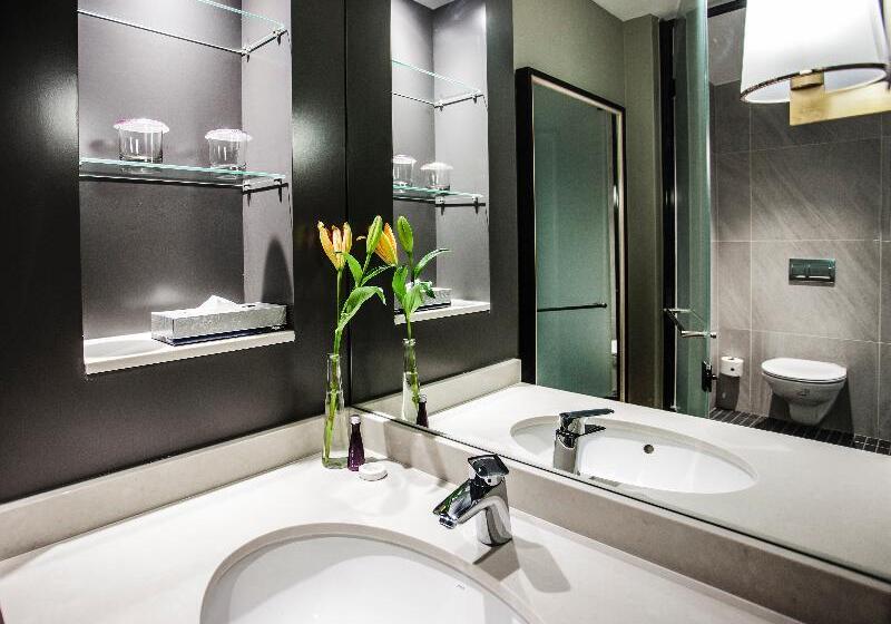 Номер Стандарт Адаптированный для Инвалидов, Best Western Plus Wausau Rothschild