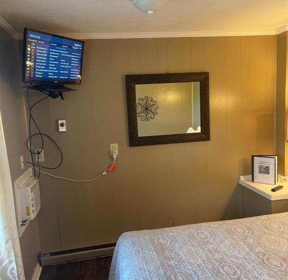 Номер Стандарт, Cliff Dwellers Inn