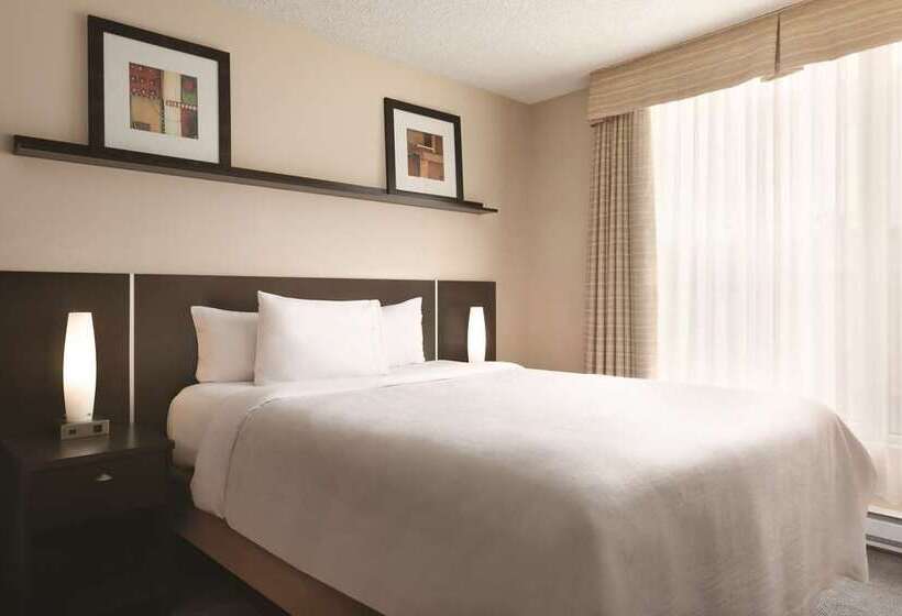 Lakosztály, Embassy Suites By Hilton Nashville At Vanderbilt