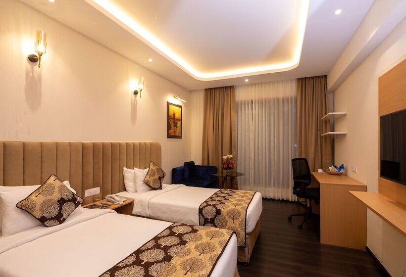 Номер Executive, Goldfinch Hotel Mangalore
