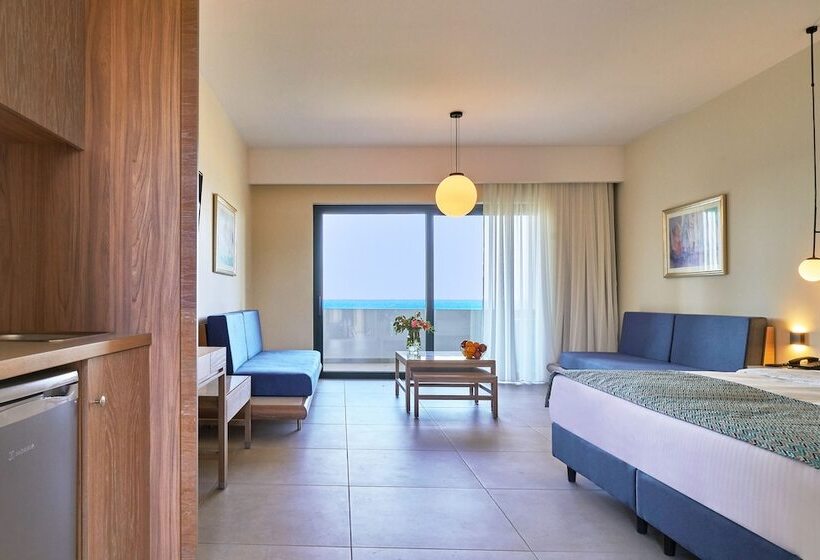 Номер Superior Вид на Море, Silver Beach Hotel & Apartments