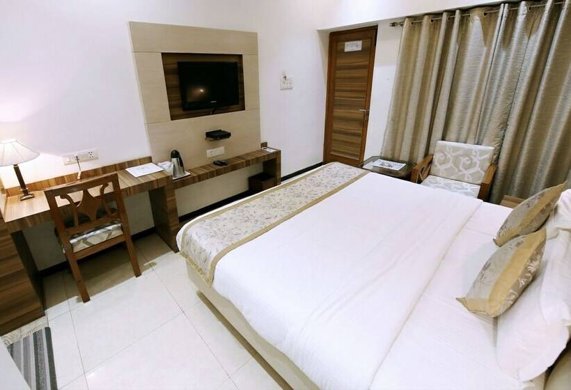 Quarto Deluxe, Yatrik