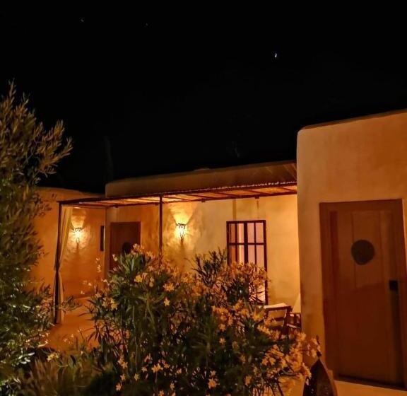 Номер Стандарт Вид на Бассейн, Dar Alya Essaouira Maison Et Table D Hôtes