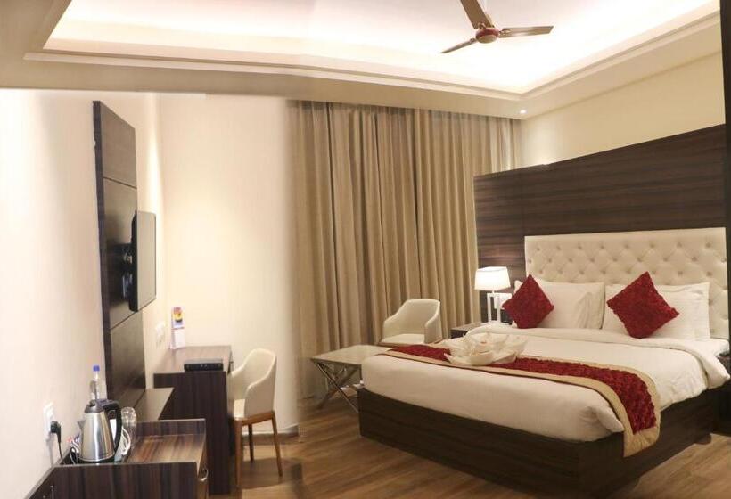 Номер Стандарт, Comfort Inn Lakhimpur