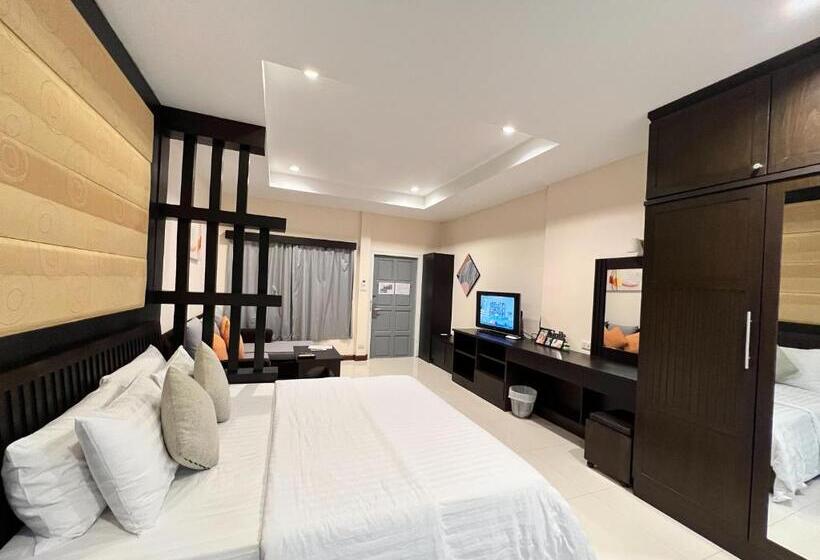 Номер Superior Кровать Кинг, Eastpana Hotel 304 Prachinburi