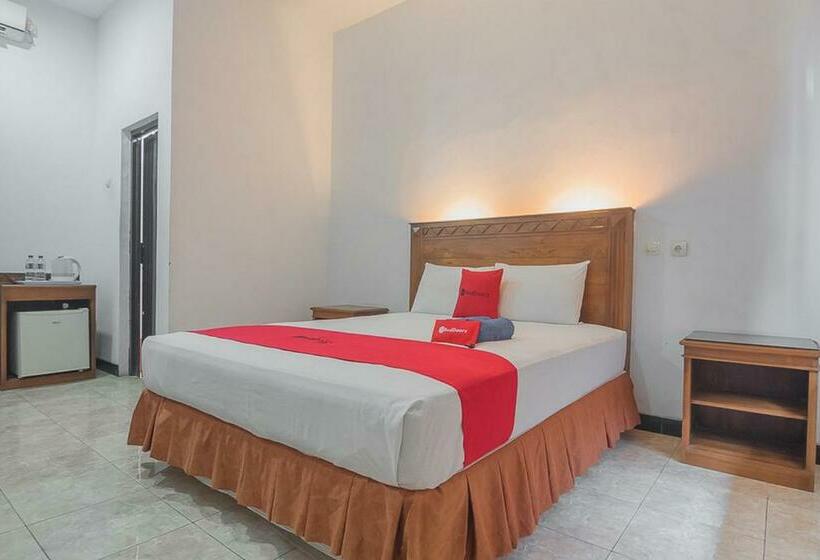 Номер Economy, Reddoorz Plus Near Rsud Majalengka