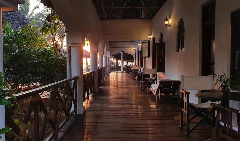 Номер Стандарт, Zanzibar Retreat
