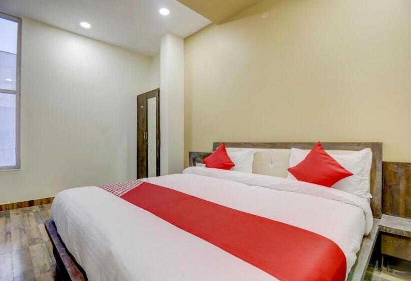 三人经典房间, Vaccinated Staff - Oyo 61709 Hotel Gd Palace