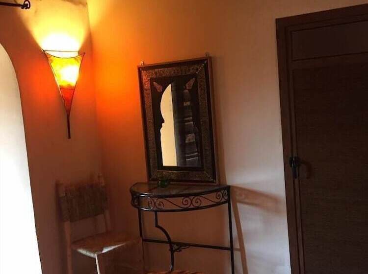 Номер Стандарт Трехместный, Auberge Famille Benmoro