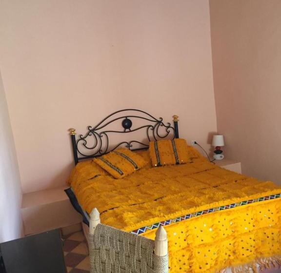 Номер Стандарт Трехместный, Auberge Famille Benmoro
